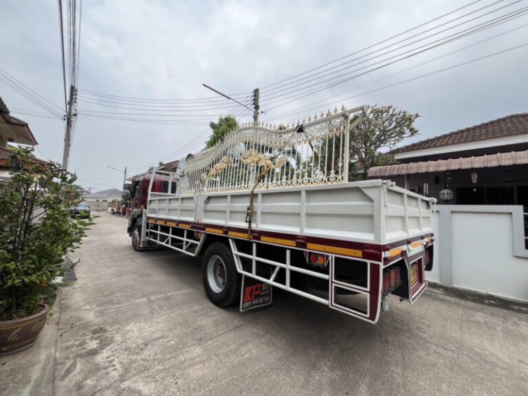 เช่ารถเฮี๊ยบอุทัย